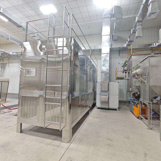 Integrierte Emissionsfiltration f&uuml;r die Rauchgasbehandlung von Feuerbestattungsmaschinen